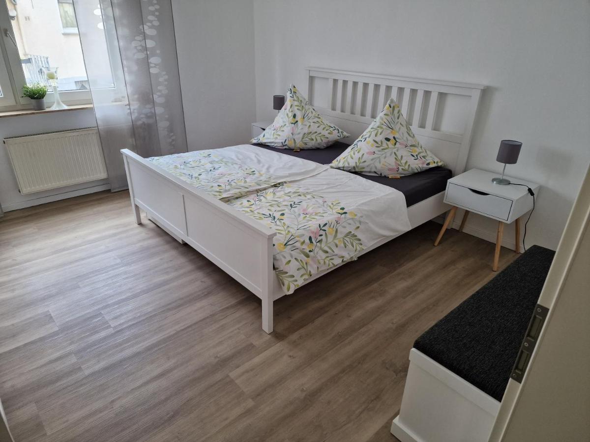 Ferienhaus Steigrhein Filsen Luaran gambar