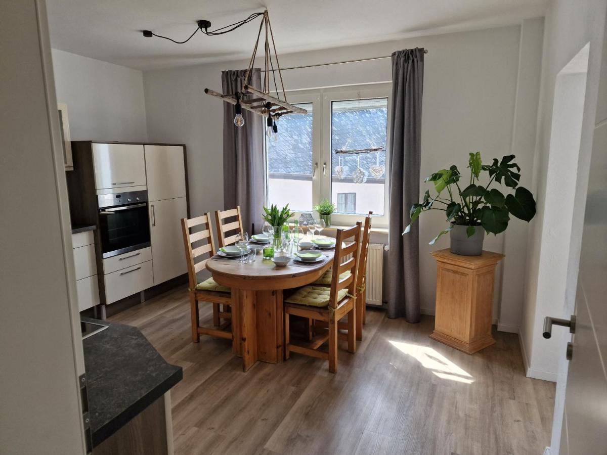 Ferienhaus Steigrhein Filsen Luaran gambar