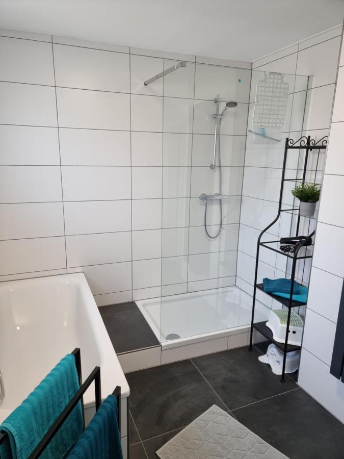 Ferienhaus Steigrhein Filsen Luaran gambar