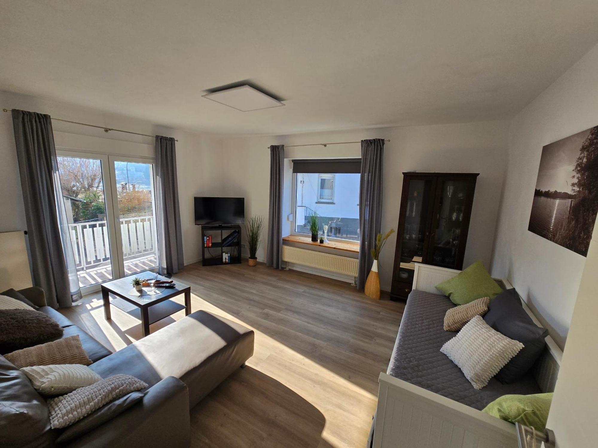 Ferienhaus Steigrhein Filsen Luaran gambar